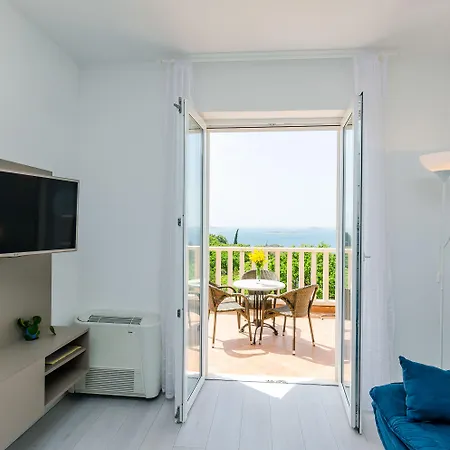 Panorama Dubrovnik بيت ضيافة مْليني
